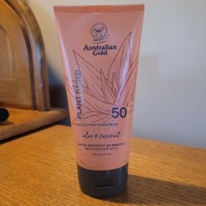 Australian gold 50 plant based aloe & coconut NEW/SEALED